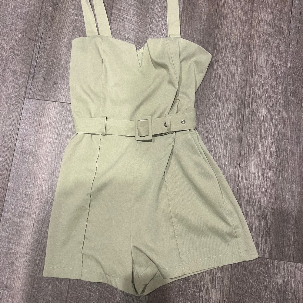 Solid V-Wire Playsuit
